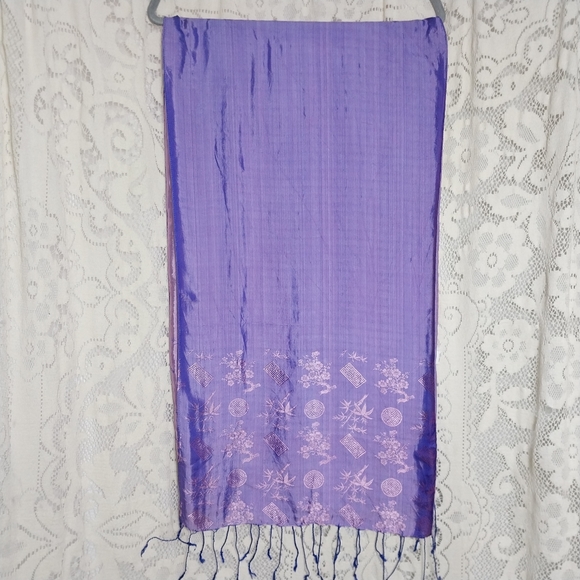 100% Silk Scarf Rectangle Pink Purple Blue Tassels Color Shift 68"×17" - Picture 7 of 7